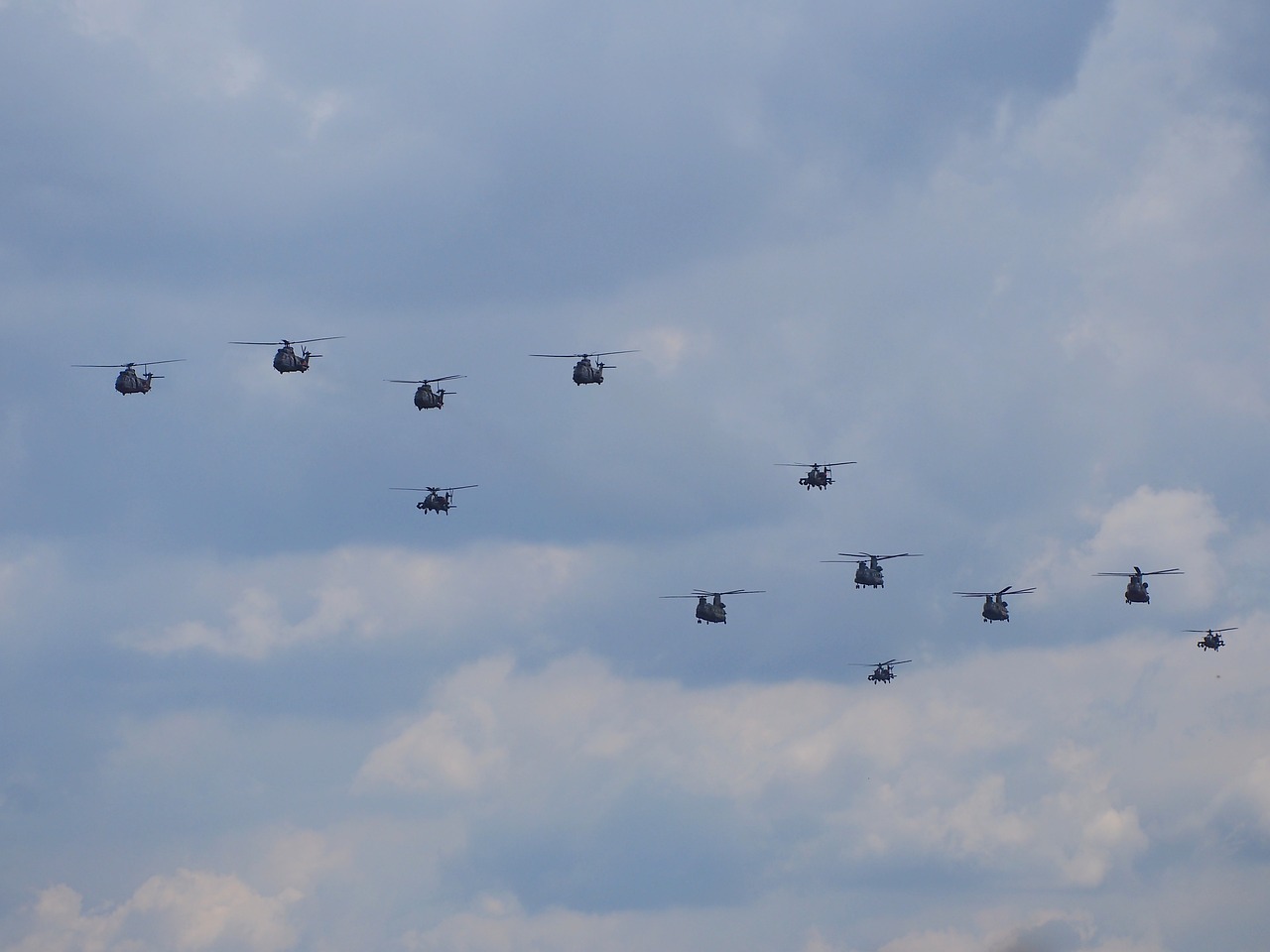 Innovations in Tactical Systems for Modern Military Applications